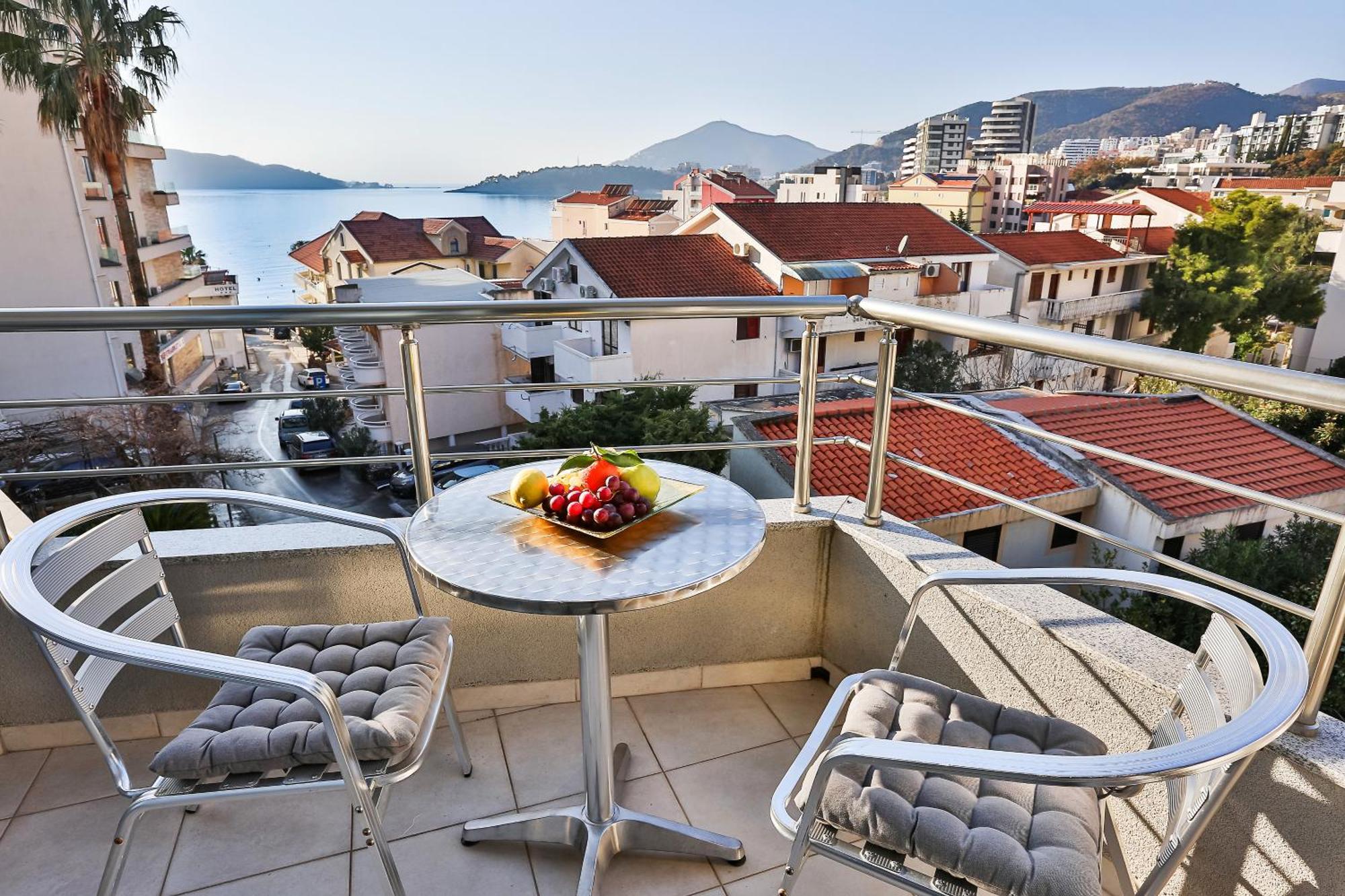 Hotel La mer Budva Eksteriør bilde