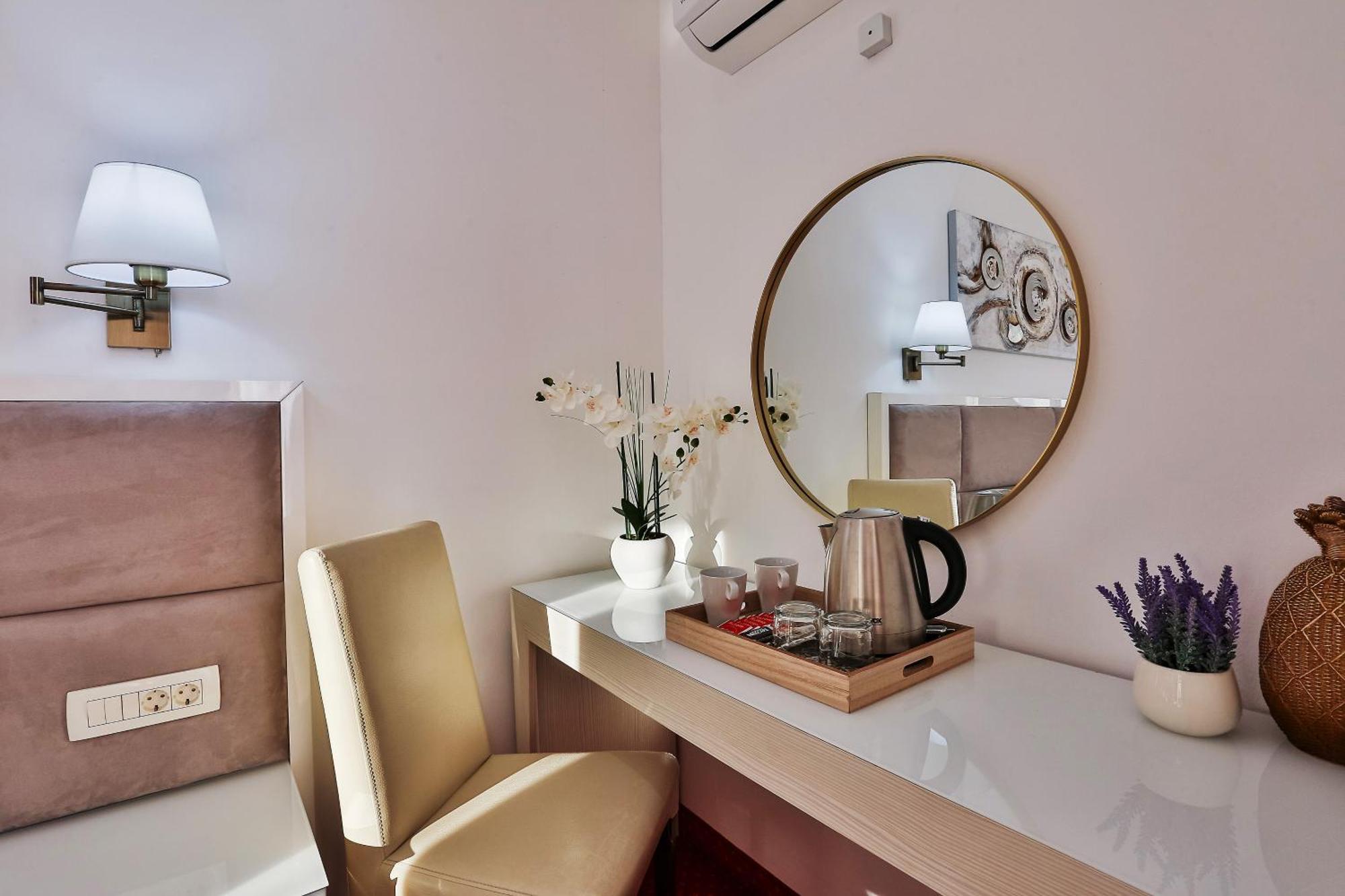 Hotel La mer Budva Eksteriør bilde